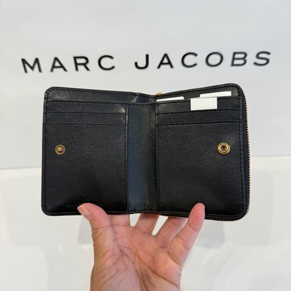 Marc Jacobs 4R5SMP088S01 The Plaza Bifold Wallet ‼️choose 1 color‼️ - Picture 7 of 16